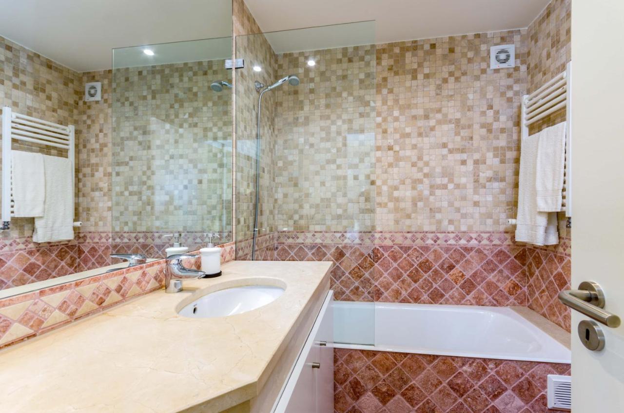 Penthouse Duplex Rooftop Jacuzzi 4 Rooms 6 beds 8 Persons Cascais Buitenkant foto